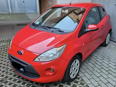 Usata Ford Ka Titanium 69 CV (50 kW) 2014 Berlina