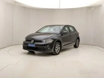 Usata VW Polo Life 95 CV (69 kW) 2025 Nero Utilitaria