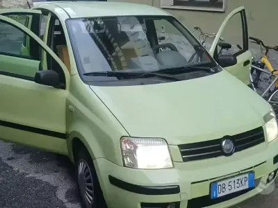 Usata Fiat Panda 60 CV (44 kW) 2006 Verde Utilitaria