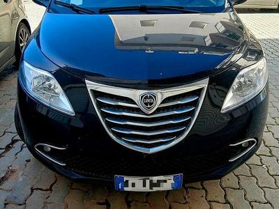Usata Lancia Ypsilon Gold 2012 Blu Utilitaria
