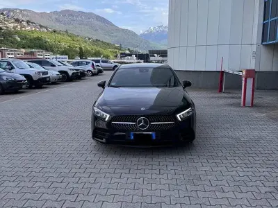 Occasion Mercedes A200 AMG line 163 ch (119 kW) 2018 Noir Berline