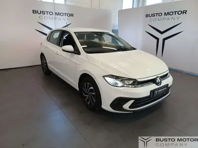 Usata VW Polo Style 95 CV (69 kW) 2023 Bianco / pastello Utilitaria