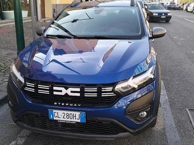 Käytetty Dacia Sandero 110 HP (80 kW) 2023 Sininen Sedan