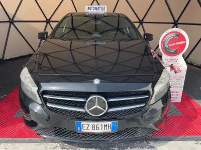 Usata Mercedes A180 108 CV (79 kW) 2014 Nero Utilitaria