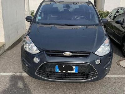 Usata Ford S-MAX Titanium 163 CV (119 kW) 2011 Blu Monovolume