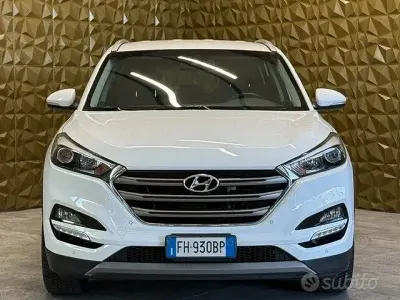 Usata Hyundai Tucson Xpossible 141 CV (103 kW) 2017 Bianco SUV