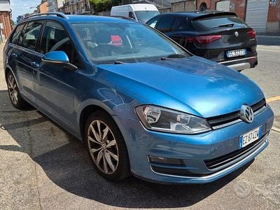 Usata VW Golf VII Highline 110 CV (80 kW) 2015 Blu Station wagon