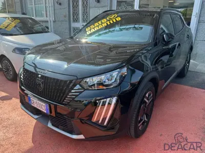 Usata Peugeot 2008 Allure 131 CV (96 kW) 2023 Nero SUV