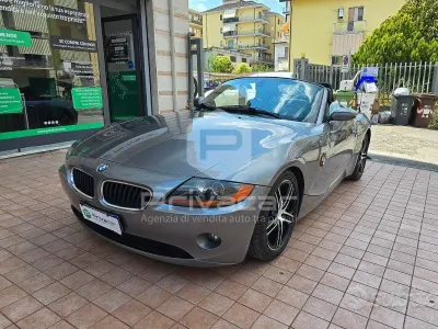 Usata BMW Z4 192 CV (141 kW) 2004 Grigio Cabrio