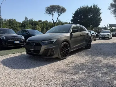 Usata Audi A1 200 CV (147 kW) 2020 Verde SUV