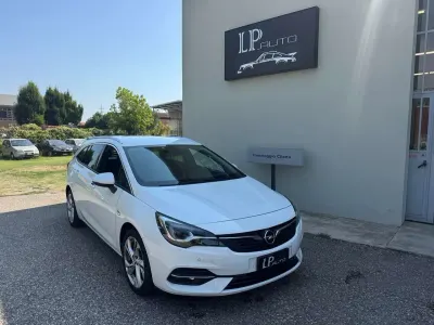 Usata Opel Astra GS Line 105 CV (77 kW) 2020 Bianco Station wagon