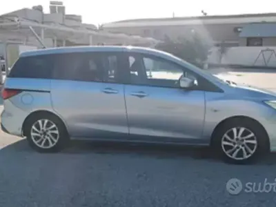 Usata Mazda 5 115 CV (84 kW) 2011 Bluazzurro Monovolume