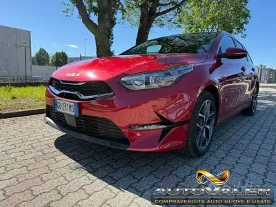 Usata Kia Ceed Sportswagon 136 CV (100 kW) 2023 Rosso Station wagon