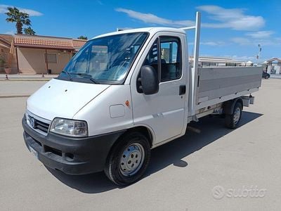 Usata Fiat Ducato 101 CV (74 kW) 2006 Bianco Furgone
