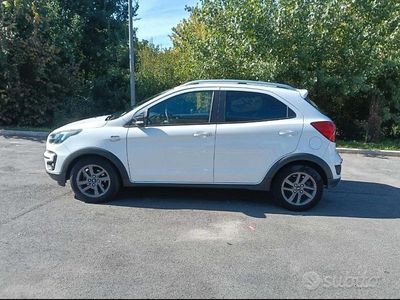 Begagnad Ford Ka Plus Active 86 HK (63 kW) 2019 Vit Halvkombi