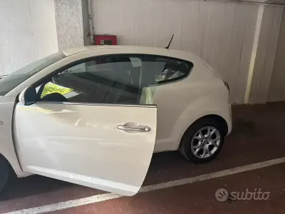Usata Alfa Romeo MiTo 79 CV (58 kW) 2010 Bianco Utilitaria