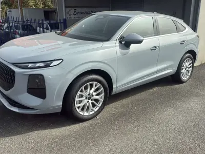 Nuova Audi Q3 Sportback Business 150 CV (110 kW) 2026 Grigio SUV