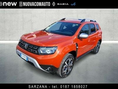 Usata Dacia Duster Prestige 101 CV (74 kW) 2022 Arancione SUV