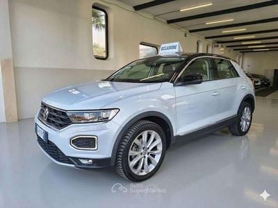Usata VW T-Roc Advance 150 CV (110 kW) 2019 Bianco SUV