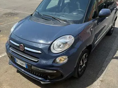 Usata Fiat 500L Lounge 80 CV (58 kW) 2017 Blu/azzurro Monovolume