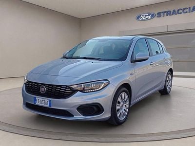 Usata Fiat Tipo Pop 95 CV (69 kW) 2019 Grigio metallizzato Berlina