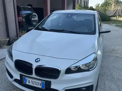 Usata BMW 214 95 CV (69 kW) 2015 Monovolume