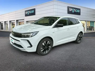 Usata Opel Grandland X Business Elegance 131 CV (96 kW) 2022 Bianco SUV