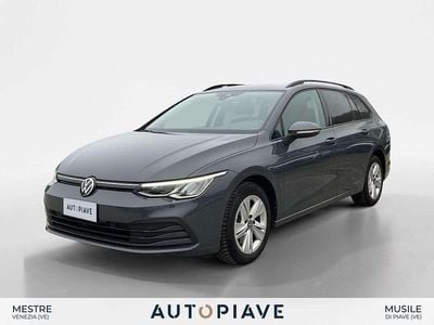 Usata VW Golf VIII Life 116 CV (85 kW) 2022 Grigio Station wagon