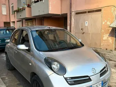 Usata Nissan Micra Visia 65 CV (47 kW) 2005 Grigio Berlina
