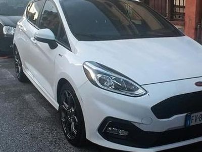Usata Ford Fiesta 100 CV (73 kW) 2019 Bianco Utilitaria