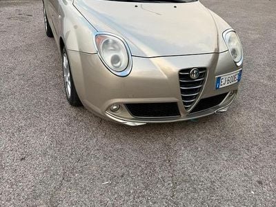 Usata Alfa Romeo MiTo Distinctive 120 CV (88 kW) 2011 Bianco Utilitaria