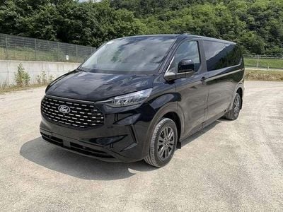 Usata Ford Tourneo Titanium 135 CV (99 kW) 2024 Nero Monovolume