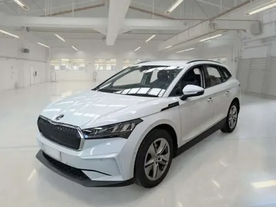 Usata Skoda Enyaq iV Executive 69 kW (95 CV) 2022 Bianco SUV