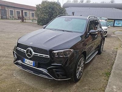 Begagnad Mercedes GLE300 269 HK (197 kW) 2023 Svart Sedan