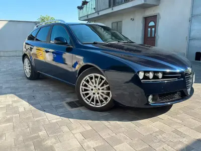 Usata Alfa Romeo 159 Exclusive 209 CV (153 kW) 2008 Blu Station wagon