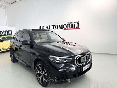 Usata BMW X5 M Sport 265 CV (194 kW) 2019 Blu tanzanite metallizzato SUV