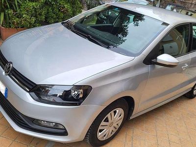 Usata VW Polo Trendline 60 CV (44 kW) 2015 Argento Berlina