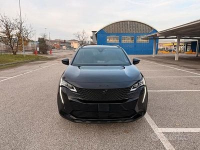 Usata Peugeot 5008 GT 131 CV (96 kW) 2022 Nero SUV