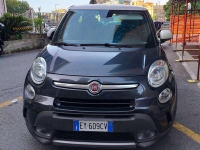 Usata Fiat 500L Trekking 105 CV (77 kW) 2015 Nero Monovolume