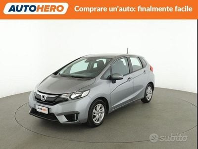 Usata Honda Jazz Comfort 101 CV (74 kW) 2016 Argento Utilitaria