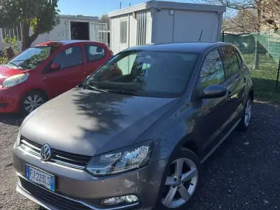 Käytetty VW Polo Comfortline 75 HP (55 kW) 2017 Other Sedan
