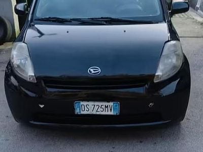 Usata Daihatsu Sirion HIRO 69 CV (50 kW) 2008 Nero Utilitaria