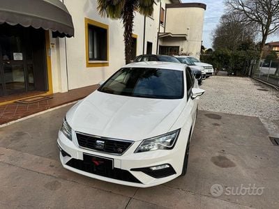 Usata Seat Leon FR 150 CV (110 kW) 2019 Bianco Berlina