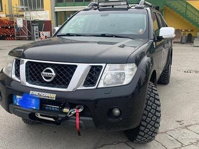 Usata Nissan Navara 190 CV (139 kW) 2011 Nero Pick-up