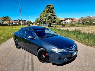 Usata Honda Accord Sport 140 CV (102 kW) 2006 Nero Berlina