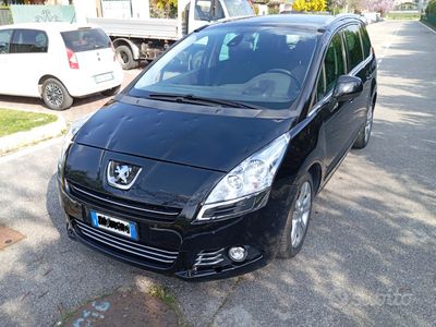 usata Peugeot 5008 1.6 e-hdi 8v Active (tecno) s&s 112cv robot