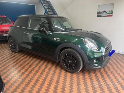Usata Mini One D Business 95 CV (69 kW) 2017 Verde Utilitaria