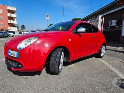 Usata Alfa Romeo MiTo Distinctive 120 CV (88 kW) 2011 Rosso Utilitaria