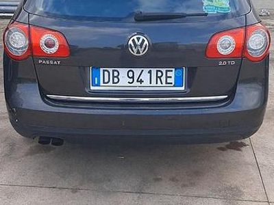 Usata VW Passat Comfortline 140 CV (102 kW) 2006 Nero Station wagon