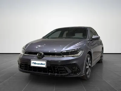Usata VW Polo R-line 110 CV (80 kW) 2022 Bianco Utilitaria